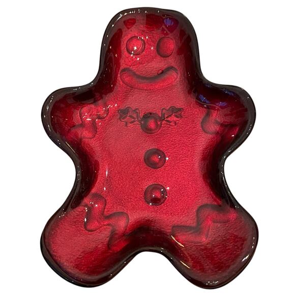 Akcam CHRISTMAS Gingerbread Man Glass Appetizer Plates Holiday Red Set of 4 New - Picture 1 of 12